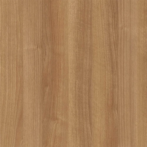 Bois naturel aux veines apparentes, idéal pour des meubles et des revêtements chaleureux et authentiques.